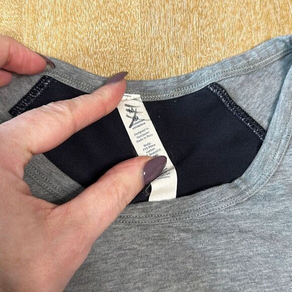 Lululemon In Your Element Short Sleeve - Picture 3 of 5